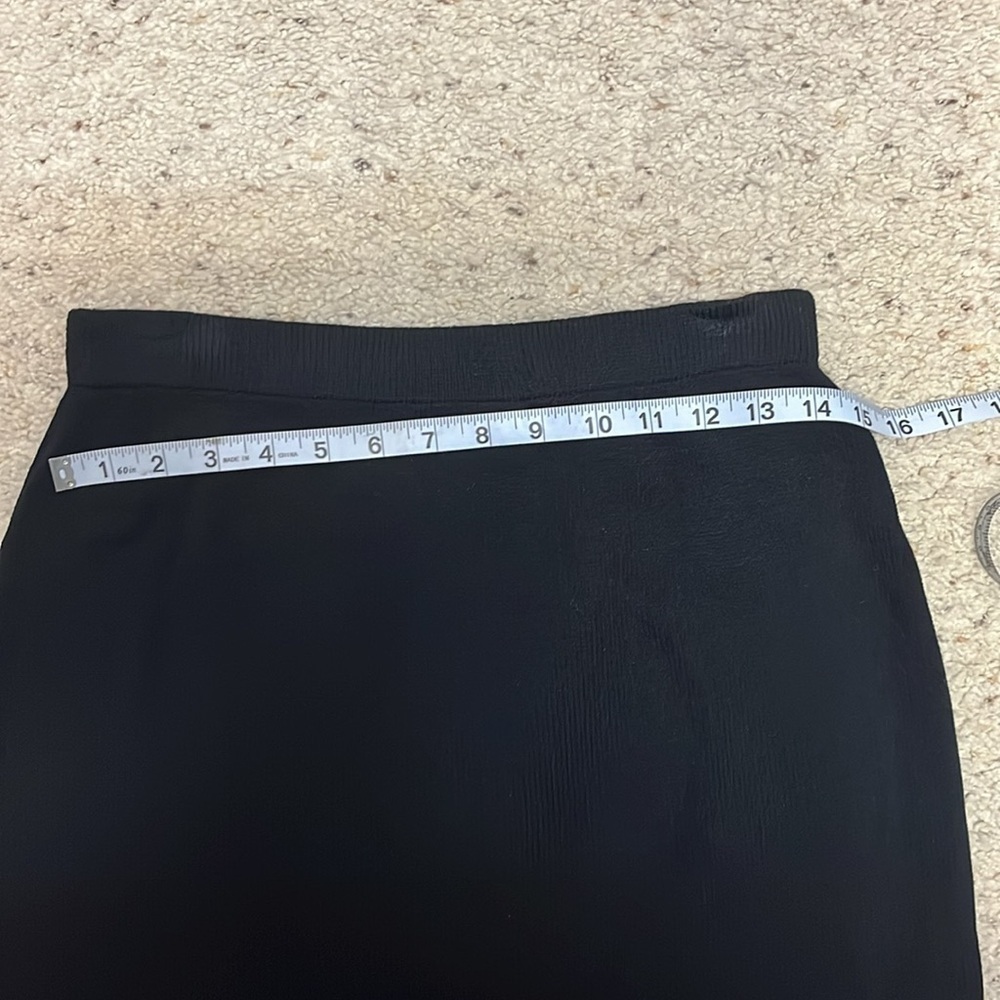 St. John Basics Long Maxi Black Skirt Size 6 - Picture 7 of 11